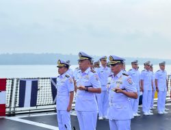 Dansatkor Koarmada II Pimpin Sertijab Komandan KRI I Gusti Ngurah Rai-332 Dan Komandan KRI Karel Satsuitubun-356