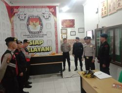 Polres Dairi Bersama Personil BKO Sat Brimob Polda Sumut Gelar Patroli Malam Bersama