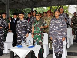 Saksikan Pergantian Petinggi Marinir, PJU Kodiklatal Hadiri Upacara Sertijab Danpasmar – 2