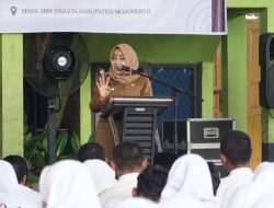 400 Siswa SMK Swasta Se-Mojokerto Antusias Ikuti Seminar Literasi Digital, Bupati Ikfina Ajak Pelajar Untuk Bijak Di Dunia Digital