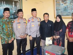 Kapolda Jatim Peduli Anggota KPPS Sidoarjo Gugur dalam Tugas