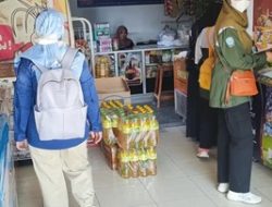 Diperta Lakukan Pengambilan Sampel Kesmavet Di Pasar Semampir