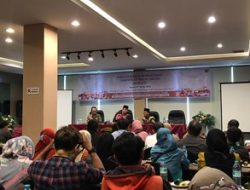Genjot Peningkatan Sertifikat Halal Produk UMK, Dinkop UMTK Bersama Kemenag Kota Kediri Gelar Sosialisasi SEHATI