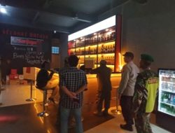 Petugas Gabungan di Kota Kediri Razia Tempat Hiburan Malam