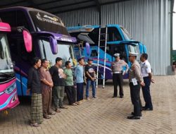 Polisi Larang Armada Bus Bunyikan Klakson Telolet. Jika Dilanggar, Langsung Tilang Ditempat