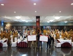 Pj Wali Kota Kediri Zanariah Buka Rakor Peningkatan Pengawasan APIP dan Penandatanganan Pakta Integritas Antikorupsi