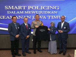 Beri Kuliah Umum Pasca Sarjana di UNAIR, Kapolda Jatim Paparkan Smart Policing Dalam Mewujudkan Keamanan