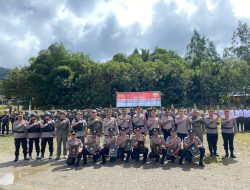 Sejumlah Polisi di Pegunungan Bintang Diganjar Pin Emas Kapolri hingga KPLB