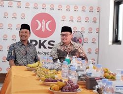 Mas Dhito Silaturahmi ke PKS Kabupaten Kediri, Ngobrol Bola dan Politik