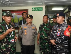Pastikan Kapal Rumah Sakit Siap, Danguskamla Koarmada II Terima Kunjungan Kapuskes TNI