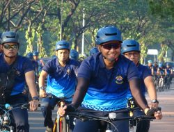 Menjalin Keakraban Dan Menjaga Kebugaran, Danlantamal V Ajak Prajurit Gowes Bersama