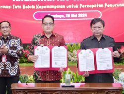 Tingkatkan Kualitas ASN, Pemprov Jatim Tandatangani Perjanjian Kerjasama dengan 12 Perguruan Tinggi