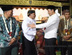 Warga Punya Hajatan? Plt Bupati Sidoarjo Subandi Ajak Gelar Wayang Kulit Gagrak Porongan