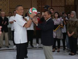 Kapolda Jatim Resmi Dilantik Sebagai Pengprov PBVSI Masa Bakti 2024-2028