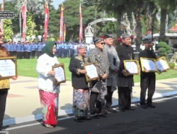JDIH Award Jadi Cara Pemprov Jatim Apresiasi Kabupaten/Kota Terapkan Pelayanan Informasi Hukum Lengkap dan Akurat