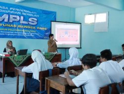 Dinas Kominfo Kabupaten Kediri Bahas UU ITE di SMK Tunas Bangsa