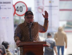 Resmi Dibuka, Mas Dhito Ajak Masyarakat Rawat Jembatan Jongbiru