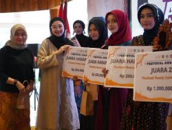 Mbak Cicha Dorong Tingkat Kepercayaan Diri Pelajar melalui Festival Anak Sholeh