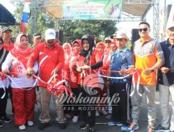 Bupati Mojokerto Resmikan Jalan Poros – CFD di Desa Jatipasar Trowulan
