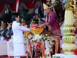 Peringati HUT ke-79 RI, Wali Kota Eri Ajak Warga Surabaya jaga Semangat dan Api Perjuangan Pahlawan