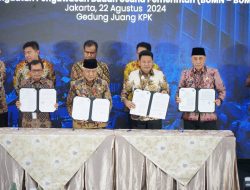 Pemkab Sidoarjo Tandatangani Perjanjian Kerjasama BUMN dan BUMD Pada Sektor Pengelolaan Sampah