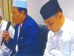 Keluarga Besar Jama’ah Manaqib Al Karomat Ponpes Nurul Karomah Kendangsari Gelar Manaqib dan Sholawat Di Kediaman Pak Eri Cahyadi Walikota Surabaya