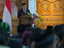 50 Anggota DPRD Kabupaten Kediri Dilantik dan Disumpah