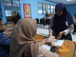 Bantu Ringankan Beban, Pemkot Kediri Kembali Salurkan Bansos Untuk 51 ODKB