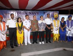 Tingkatkan Kerja Sama Maritim, Koarmada II Hadir Dalam Deck Reception di INS Shivalik