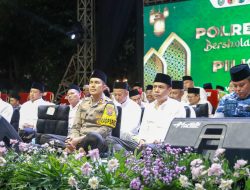 Cooling System untuk Pilkada Damai, Polres Jombang Ajak Ribuan Warga Bersholawat