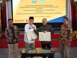 Pemkot Bandung dan Pemkab Bangkalan Tandatangani Kerjasama Aplikasi Pemerintahan dan Pengelolaan Sampah