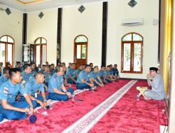 Dalami Ajaran Islam, Prajurit Muslim Mako Puspenerbal Ikuti Kausri Agama