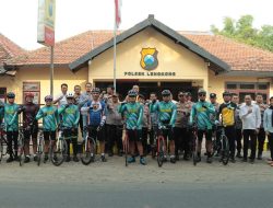 Kapolres Nganjuk Gowes ke Polsek Lengkong, Berikan Arahan Langsung ke Jajaran