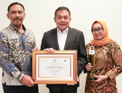 Lagi, Purwakarta Raih Penghargaan sebagai Kabupaten dengan Kategori Informatif