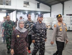 Pastikan Keamanan Logistik Pilkada, Wadan Lantamal V Tinjau Kesiapan Gudang Penyimpanan Logistik KPU Kota Surabaya