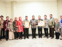 Pemkab Purwakarta Raih Dua Kategori Penghargaan Anubhawa Sasana Desa