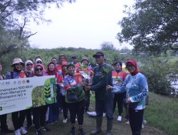 Koseindo dan Pertamedika IHC Inisiasi Penanaman 500 bibit Mangrove di Pamurbaya