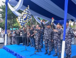 Surabaya, Kota Angkatan Laut : Wadan Kodiklatal Meriahkan Navy Parade di Hari Armada RI