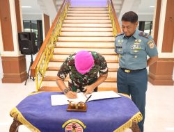 Danlantamal V Terima Kunjungan Kehormatan Danpasmar 2
