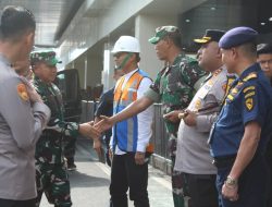 Dandim Surabaya Utara Sambut Panglima TNI dan Kapolri di Pelabuhan Tanjung Perak
