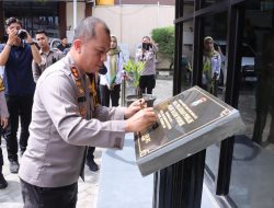 Kapolres Blitar Bersama Bupati Resmikan Mal Pelayanan Publik “Prabu Hayam Wuruk”