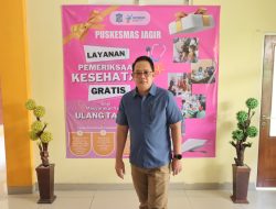 Jelang Launching Program Kesehatan Gratis oleh Presiden Prabowo, Pj Gubernur Jatim Tinjau Kesiapan Puskesmas Jagir