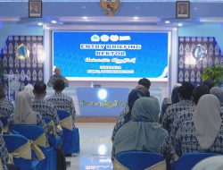 Entry Briefing Rektor UHT : Samakan Pola Pikir, Pola Sikap, dan Pola Tindak Seluruh Pejabat Struktural untuk Tercapainya Visi dan Misi Universitas