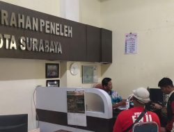 Ketua RT 1 Sampai 4 Datangi Kelurahan Peneleh mengadukan Mosi Tidak Percaya Ketua RW 1 Polak Wonorejo Kel. Peneleh