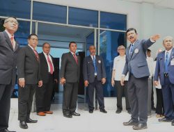 Ketua Yayasan Nala dan Rektor UHT Tinjau Pembangunan Gedung Baru Fakultas Farmasi