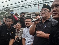 Aksi “Indonesia Gelap” di Jatim Terus Berlanjut