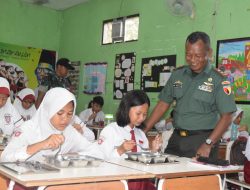 Kodim 0830/Surabaya Tinjau Pelaksanaan Program Makan Sehat Bergizi di Wilayah Koramil 0830-12/ Kenjeran