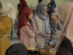 Dorong Ekonomi Lokal, Pemdes Kaliwedi dan KKN UNS 95 Gelar Expo UMKM