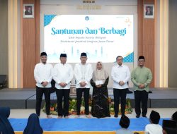 Kepala Kanwil Ditjen Imigrasi Jawa Timur Berbagi Takjil di Kantor Imigrasi Kediri dalam Rangka Safari Ramadan dan Imigrasi Berbagi