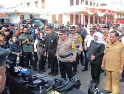 Ikut Apel Ketupat 2025 Bersama Kapolri, Gubernur Khofifah Pastikan Lebaran di Jatim Aman dan Lancar